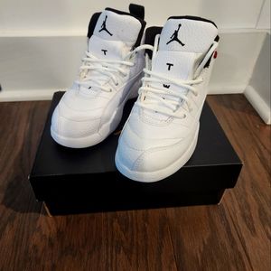 Boys Jordan Shoes